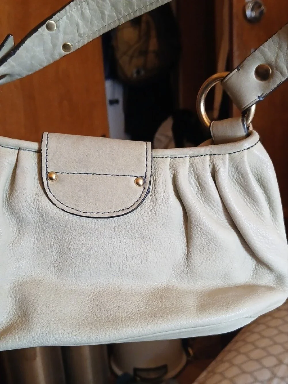 Juicy Couture Light Gray Leather Shoulder Bag with Gold Hardware